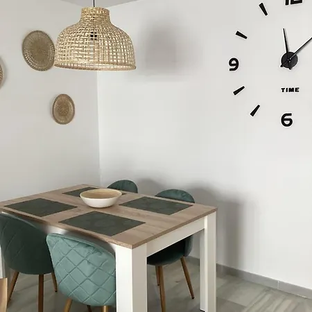 Puerto 2 & Parking Apartment Fuengirola