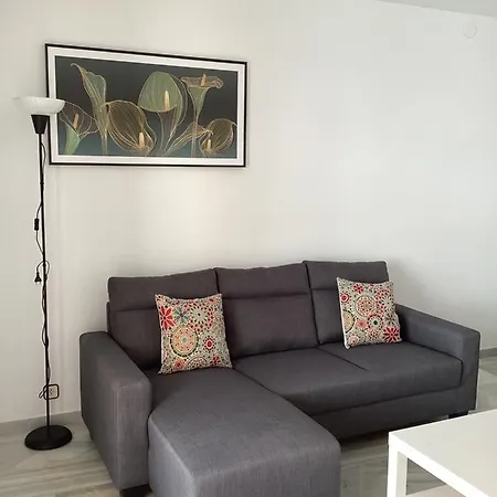 Puerto 2 & Parking Apartment Fuengirola