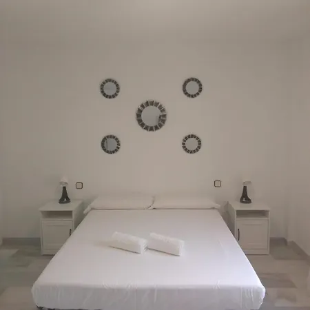 Puerto 2 & Parking Apartment Fuengirola